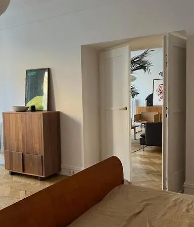 Lejlighed Plac Zbawiciela / Sunny Bedroom + Livingroom Savior Square Warszawa